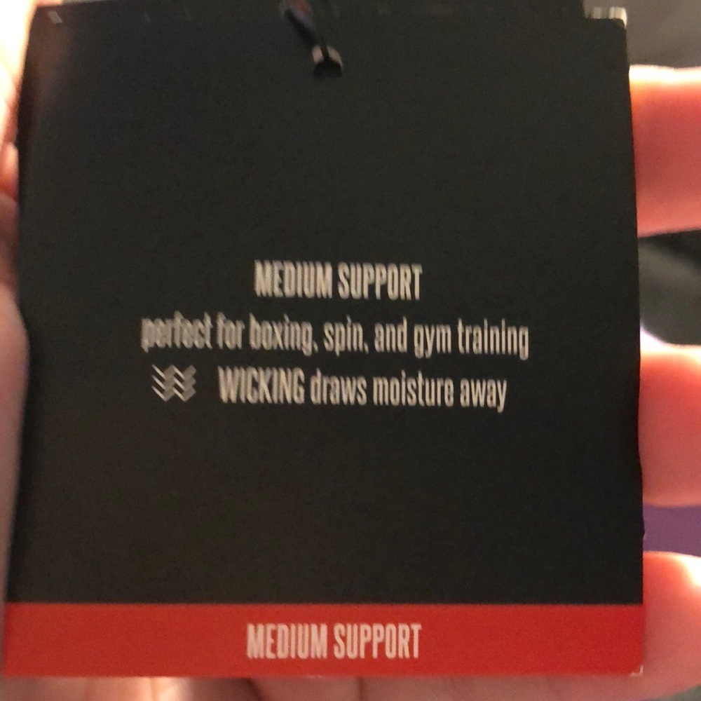 Fila sports bra - Picture 3 of 5